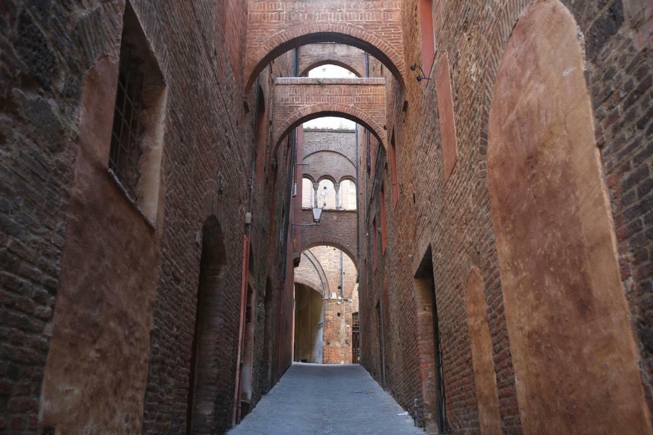 Casa Vezzosa Apartment Siena Exterior photo